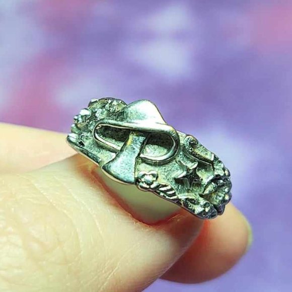 Stainless Steel Mushroom & Star Ring: Size 6 - Picture 2 of 7
